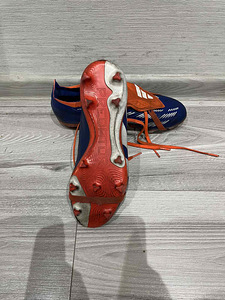 Jalgpallijalatsid ADIDAS Predator. Suurus 40 2/3. (3 foto / 3)