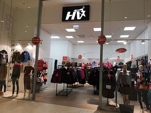 Uus naiste vihmakomplekt vee- ja tuulekindlast materiaalist (3 foto / 3)