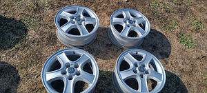 HYUNDAI Santa Fe оригинальные колеса 16" 5x114,3 (3 фото из 5)