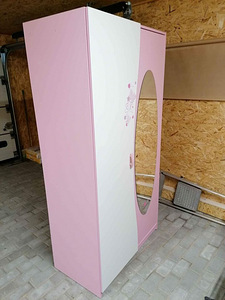Riidekapp roosa-valge (2 foto / 4)
