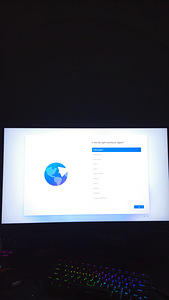 Samsung Odyssey G5 27” 1440p 165Hz Gaming Monitor (1 foto / 1)
