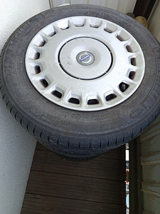 Suve rehvid volvole r15 (1 foto / 2)