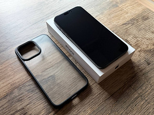 iPhone 15 Pro Max 256GB Black Titanium (5 foto / 6)