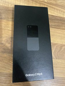 Samsung Galaxy z-flip 5 256g (1 foto / 4)