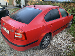 Skoda Octavia (2 фото из 3)