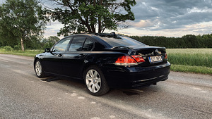 BMW 730d 170kw '05 (6 foto / 12)