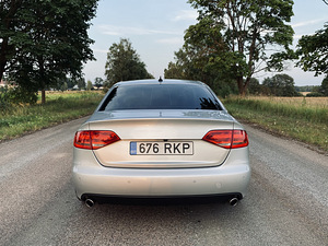Audi A4 2.7TDI 140kw '08 (7 foto / 11)