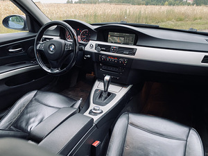 BMW E91 330XD 170kw '06 (6 foto / 8)