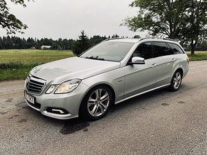 Mercedes-Benz E 300 Avantgarde 3.0 170kW (4 foto / 8)
