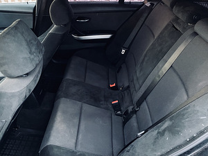 BMW 320 M Package 2.0d 120kW (11 фото из 14)