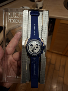 Часы наручные Swatch (7 фото из 7)
