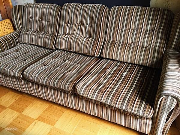 Комплект два кресла и диван (фото #1)