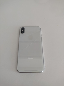 iPhone xs 64gb Valge (1 foto / 4)