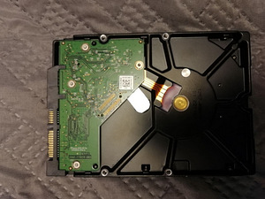 HDD 2Tb WDC WD20EZRX (1 foto / 9)