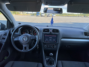VW Golf 6 1.6tdi 77kw (6 foto / 8)