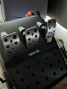 Комплект раллийного кресла (Logitech Vehicle Kit) (3 фото из 7)