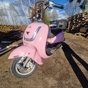 AGM Mopeed Roller 50cc (1 foto / 3)