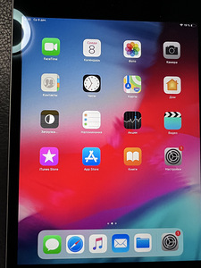 iPad mini 4 WiFi 128GB (2 foto / 4)