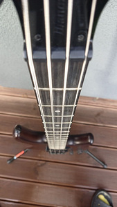 Короткомензурная бас-гитара Ibanez GSRM20B-WNF (3 фото из 6)