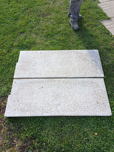 Plaadid 2 tükki 121x47x3 (1 foto / 2)
