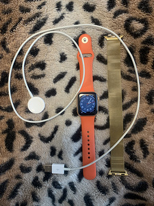 Apple watch se 40mm (3 фото из 3)