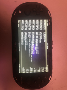 PS vita slim 2000 flashed/moded nõia mängud (3 foto / 3)