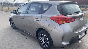 Toyota Auris 1.4 D4D 2013a (4 foto / 7)