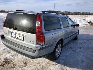 Volvo V70 LPG 184 kw (3 foto / 15)