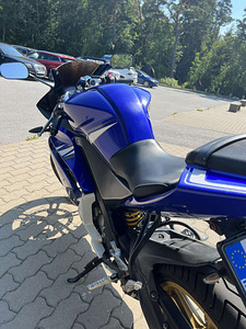 2010 Yamaha YZF R-125 (8 foto / 10)