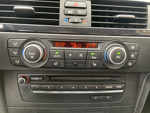 BMW 318D 105kw (10 foto / 12)