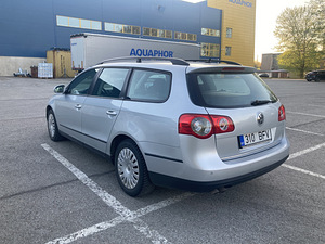 Passat B6 2.0TDI (4 foto / 5)