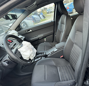 VOLVO V50 2,0D VARUOSAD (9 foto / 10)