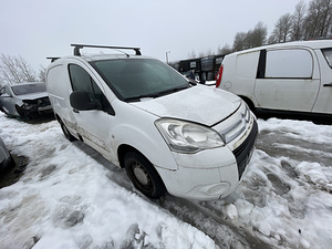 CITROEN BERLINGO 1,6 DIISEL, VARUOSAD (4 foto / 9)