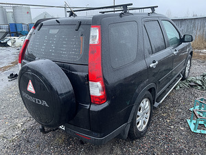 HONDA CRV 2.0B AUTOMAAT, VARUOSADEKS (9 foto / 10)