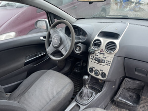 OPEL CORSA 1,3D 55 KWT, VARUOSADEKS (9 foto / 10)