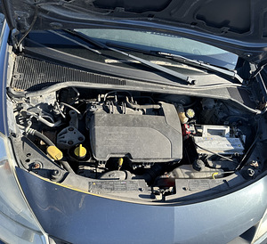 Запчасти для RENAULT CLIO 1,2 бензин (9 фото из 9)