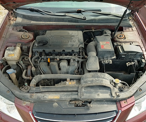HYUNDAI SONATA 2,0B VARUOSAD (5 foto / 8)