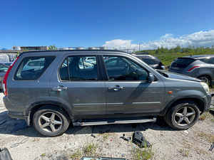 HONDA CRV, 2,2 DIISEL, VARUOSAD (7 foto / 10)