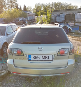 MAZDA 6 2,0 BENSIIN, MANUAAL, VARUOSAD (8 foto / 10)
