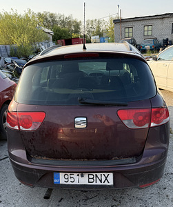 SEAT ALTEA XL 1,9D 77 KWT (6 foto / 10)