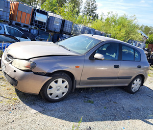 NISSAN ALMERA 1,5 BENS MANUAAL, VARUOSAD (3 foto / 9)