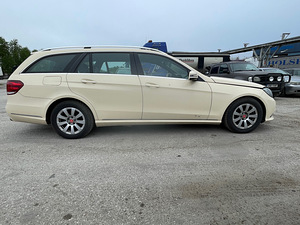 MERCEDES W212 2.2 DIS AUTOMAAT, VARUOSAD (5 foto / 10)