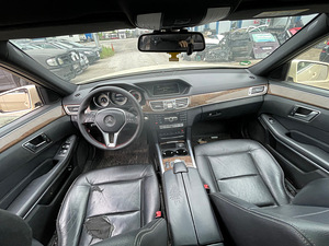 MERCEDES W212 2.2 DIS AUTOMAAT, VARUOSAD (9 foto / 10)