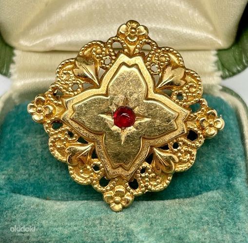 Vers 1920 - 18 kt. Yellow gold - Brooch - Ruby Verneuil (nuotrauka #1)
