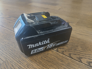 Аккумулятор Макита 5.0 18В BL1850B