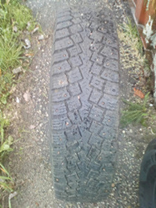 205R16 C Nokian (1 foto / 1)