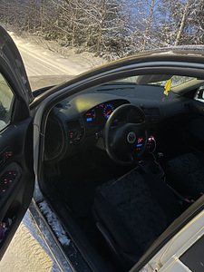 Volkswagen bora 1.9tdi (4 foto / 4)