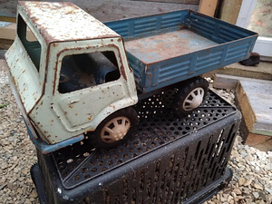 Plekist veoauto