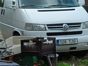 VOLKSWAGEN TRANSPORTER KOMBI (6 foto / 6)