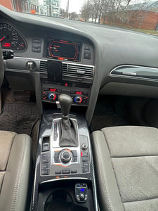 Audi A6 3.0TDI (6 foto / 7)